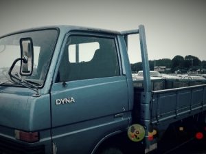Truck for rent-kubwa